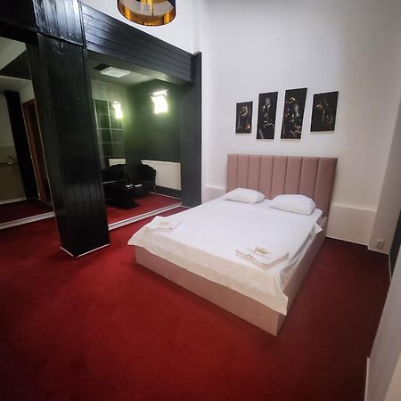 Karma Hotel Bucharest Exterior photo